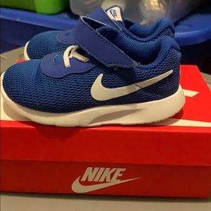Toddler Nike shoes